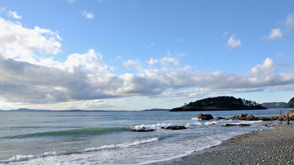 Cornet Bay Beach — photo by Jason Short 2008
