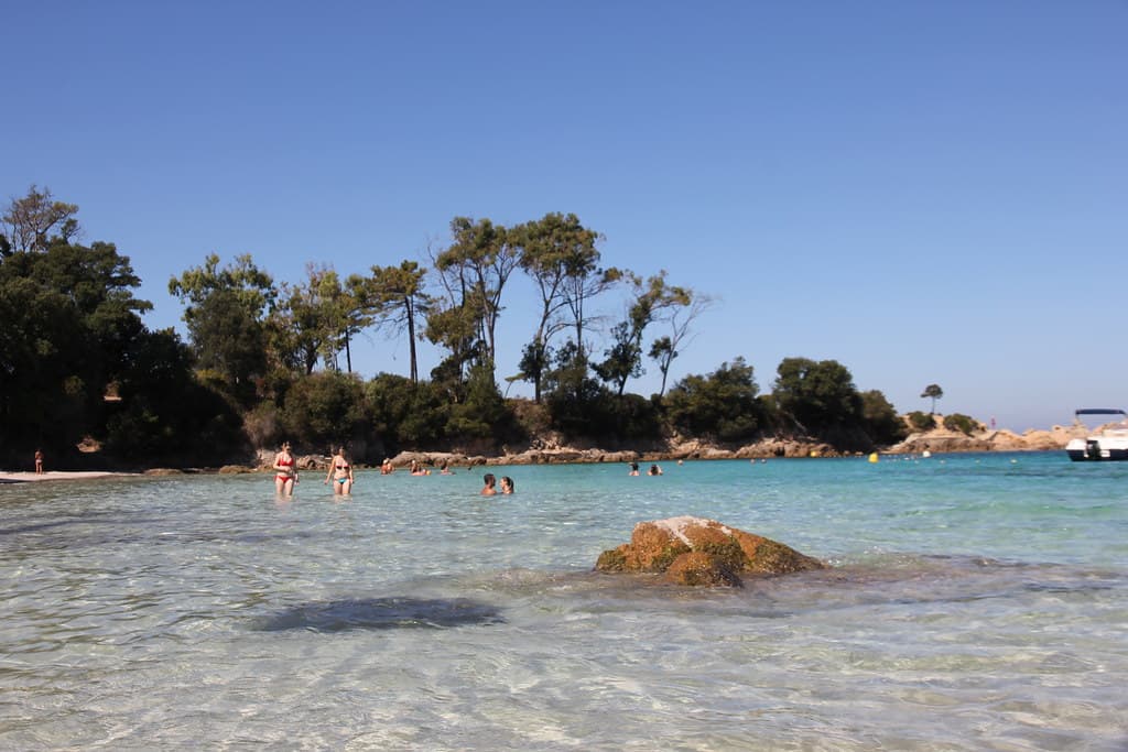 Plage de Verghia — photo by Pierre Metivier