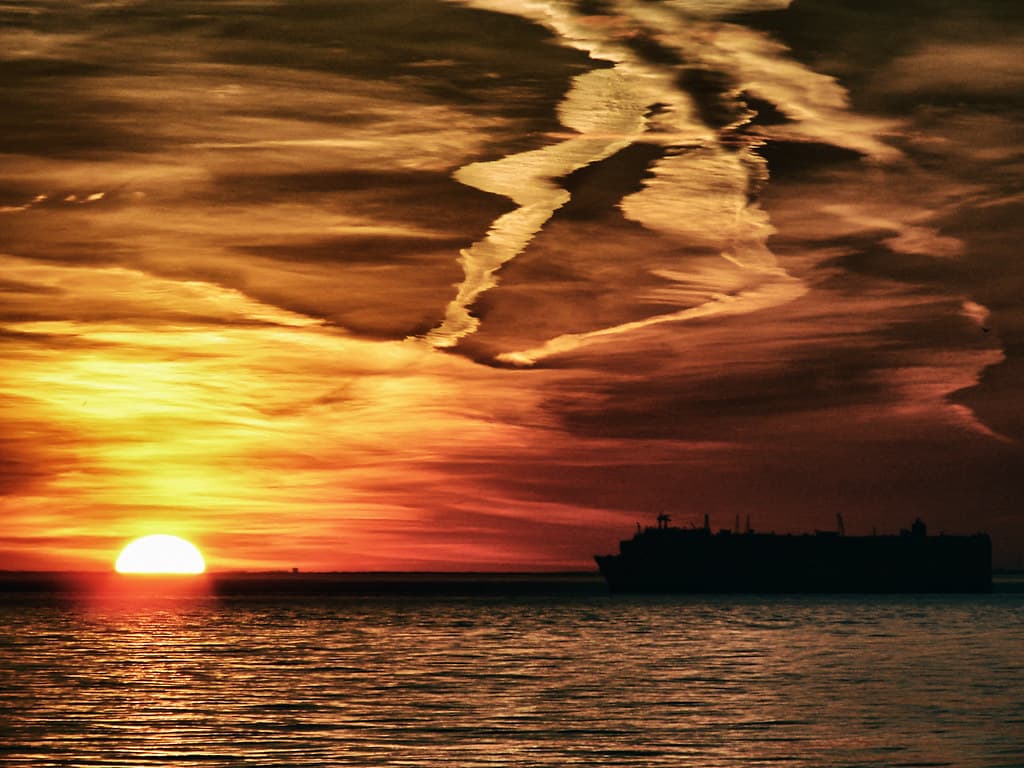 That evening in Coney Island... (1/2)