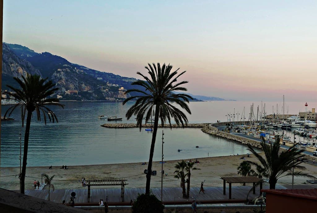 Plage du Cap Martin — photo by mksfca