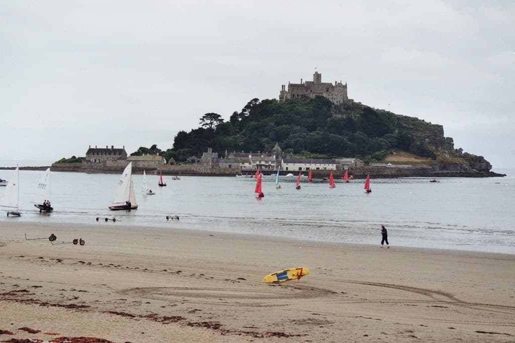 Marazion Beach — photo by byb64