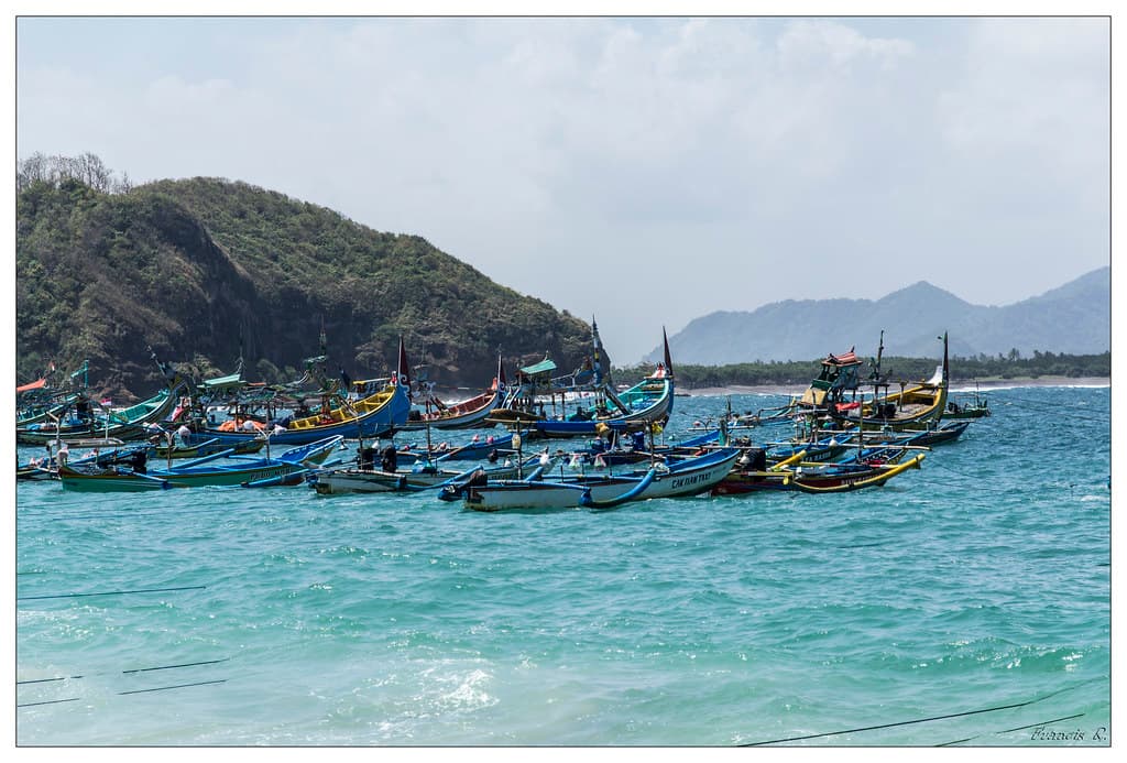 Pantai Tanjung Papuma in Java (Indonesia)