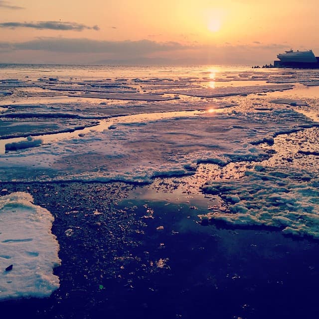 Tikhaya Bay Beach — photo by IchStyle