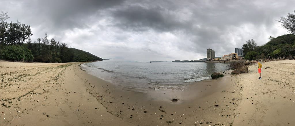 Tai Lam Chung Beach — photo by Harald Felgner