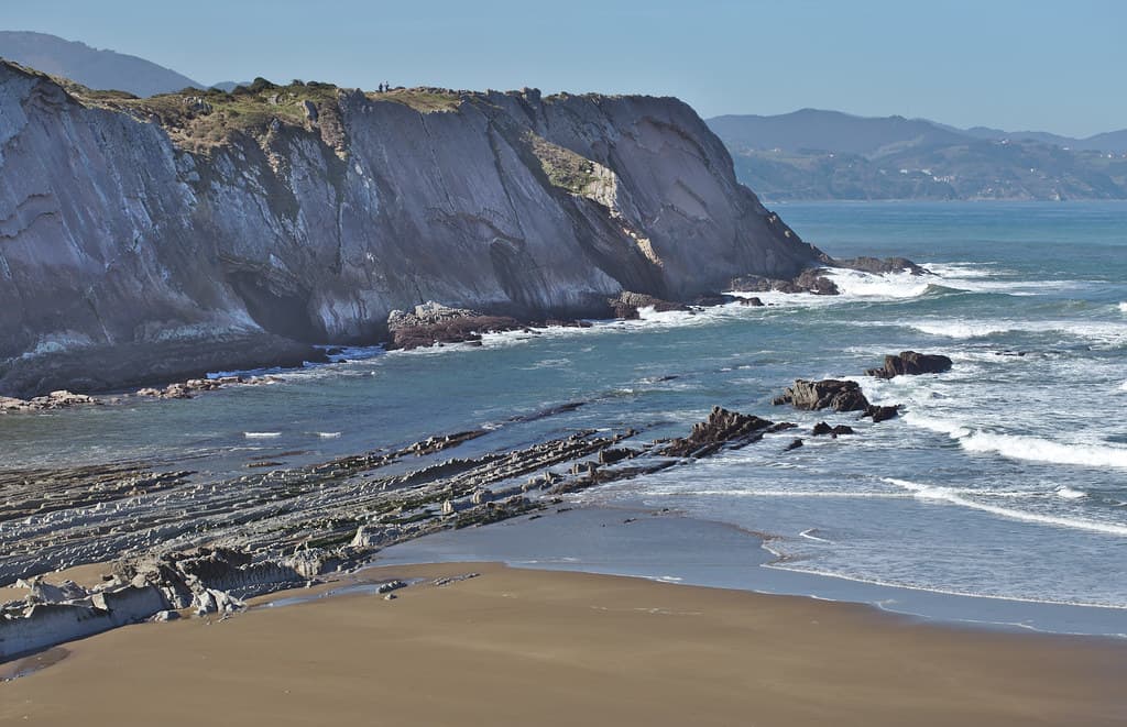 Gaztetape Beach