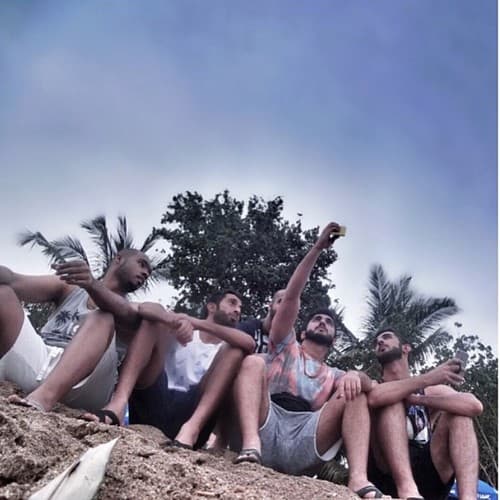 There is nothing on this earth more to be prized than true friendship.  -Thomas Aquinas . . #friends #bali #instafun #Indonesia #instagram #instacollge #beach #ArabsInBali #selfie