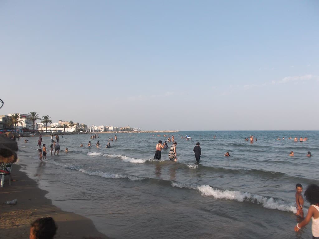 Cité El Khalil Beach — photo by marco_albcs