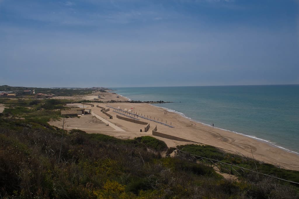 Kamarina Beach