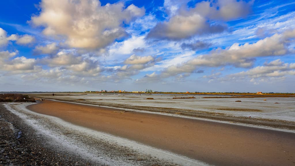 Jiangjun Beach — photo by Mark thanks for 3,000,000+ views