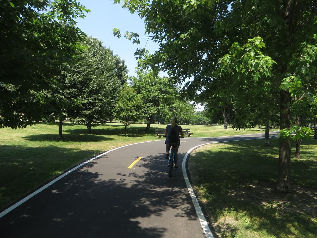 Chicago Lakefront Trail, Lincoln Park, Chicago, Illinois