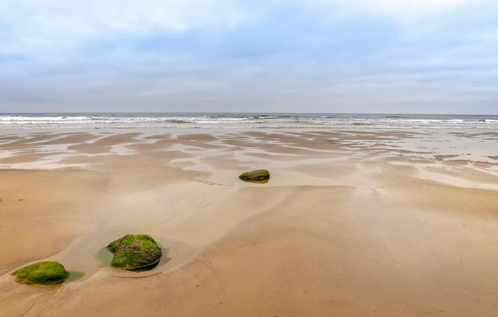 Whitby Beach — photo by jack cousin