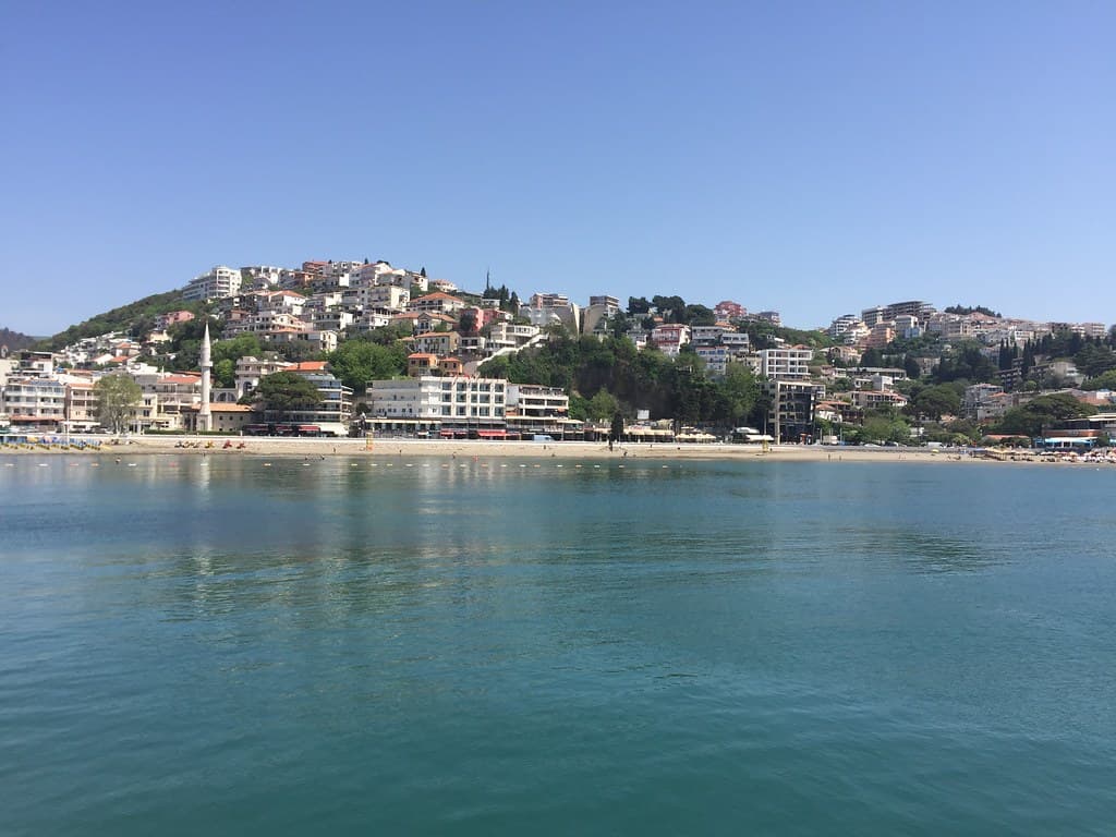 Paljuškovo Beach