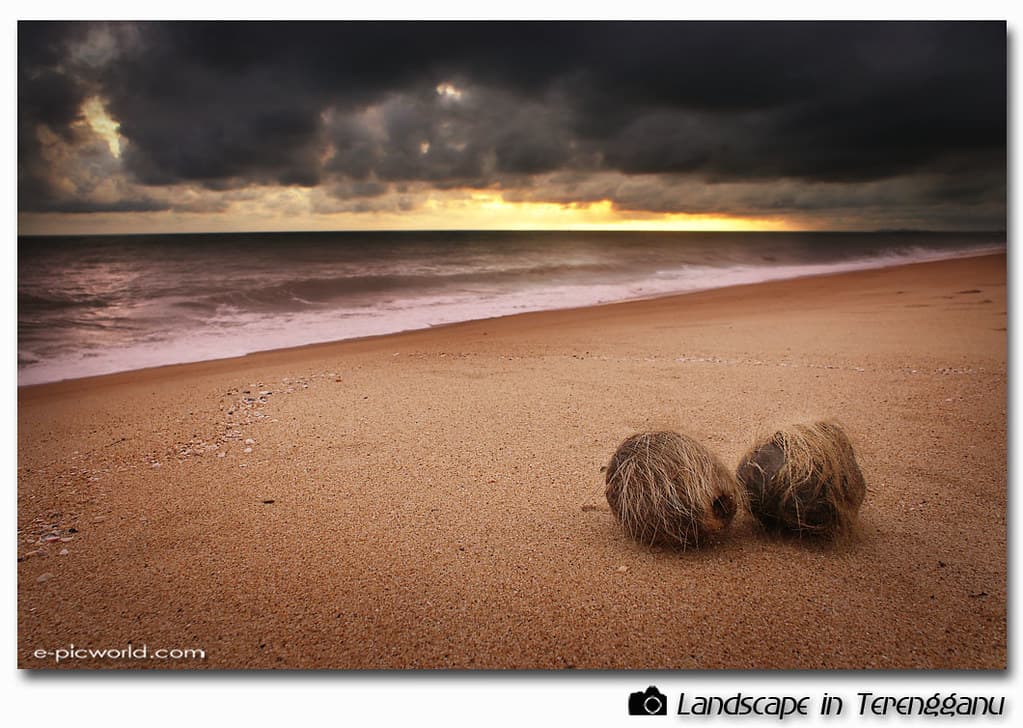 Teluk Ketapang Beach