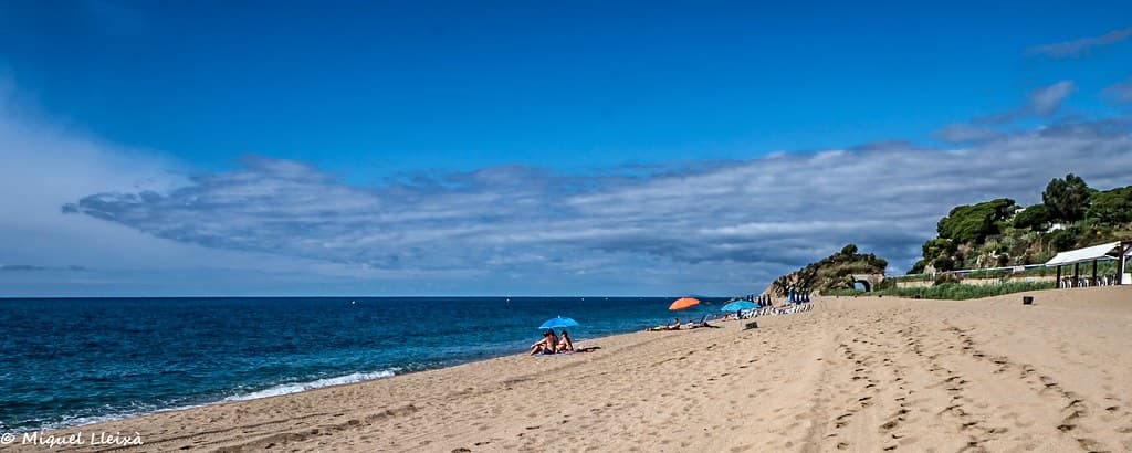 Tres Micos Beach