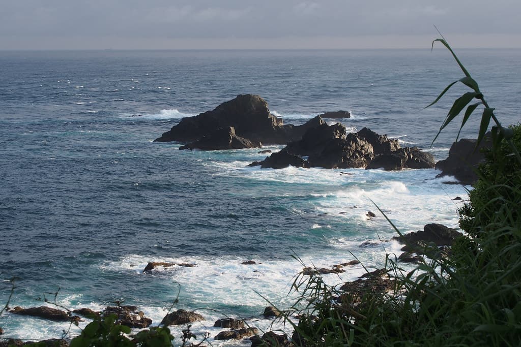 Shionomisaki Beach