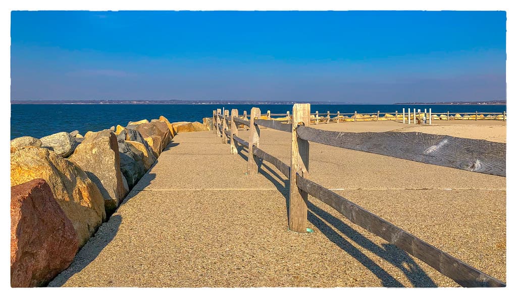 Surfers End Beach