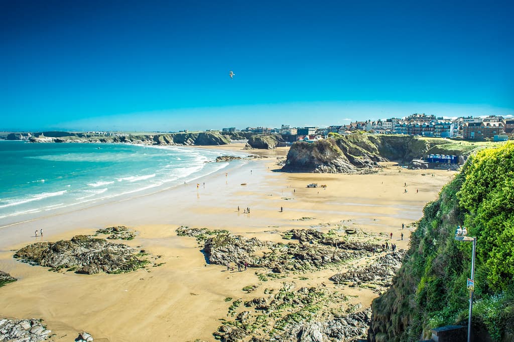 Mawgan Porth Beach