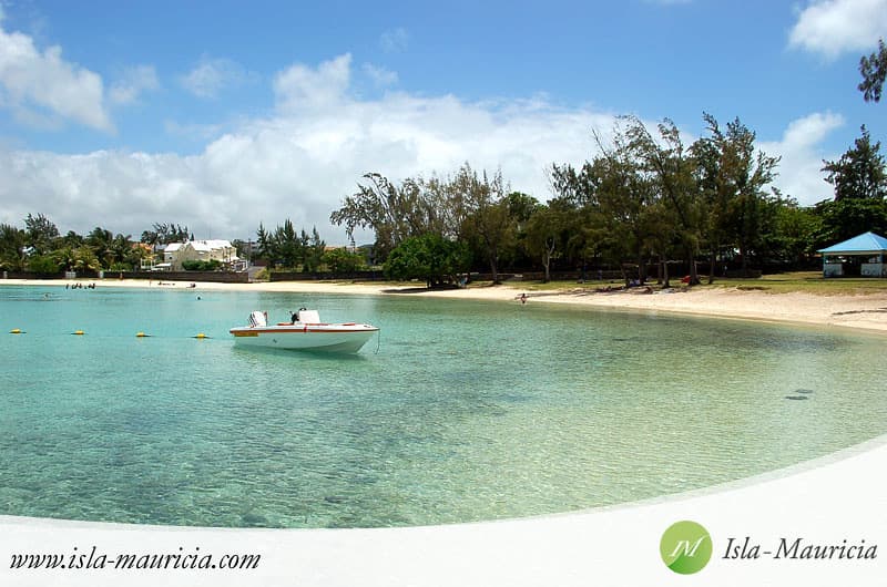 La Cambuse Beach