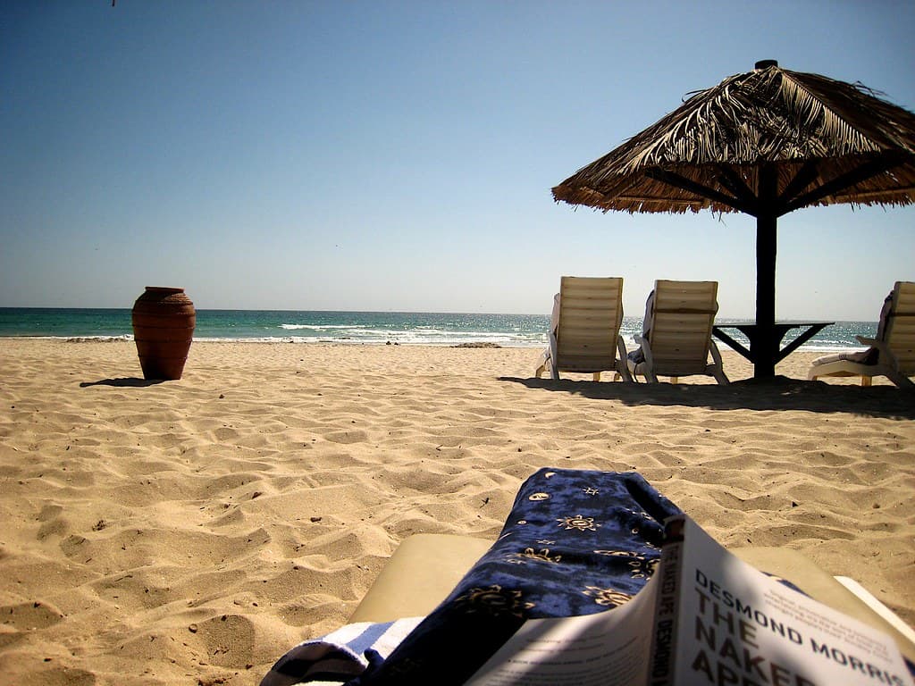 Khor Al Dahariz Beach