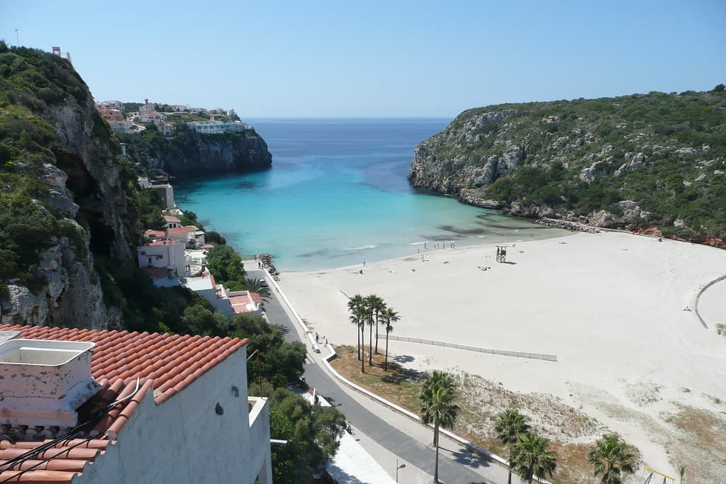 Binidalí Beach