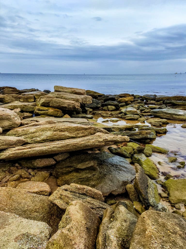 Kameshki Beach