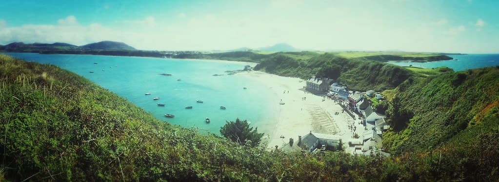 Whistling Sands Beach