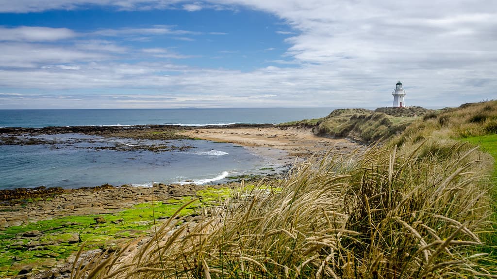 Waipapa Point Beach