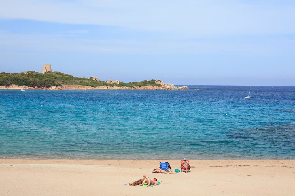 Rena Majori Beach