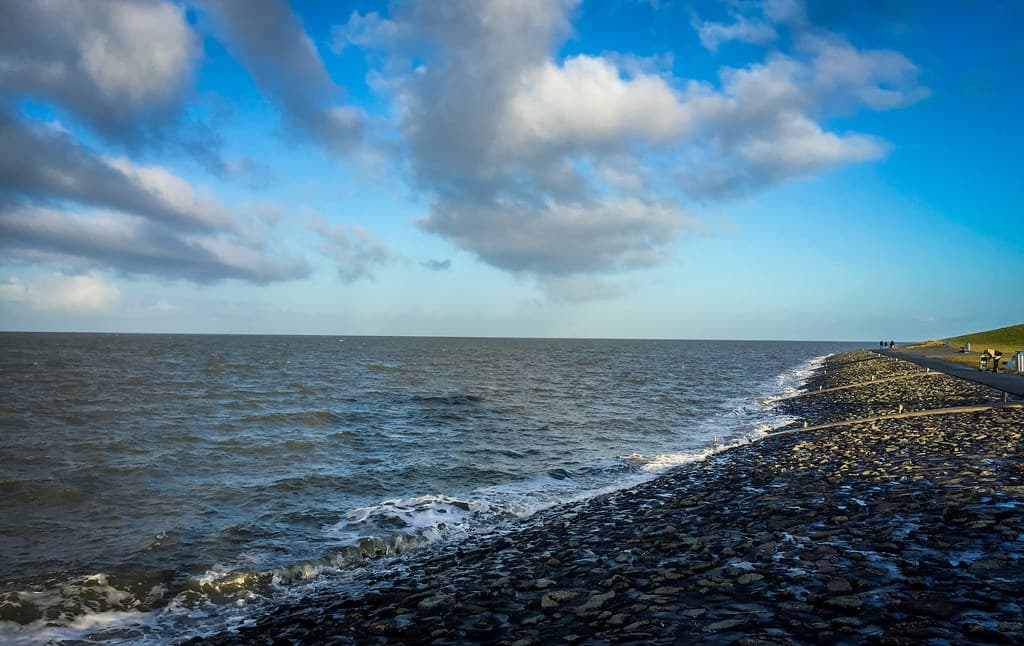 Tossens Beach
